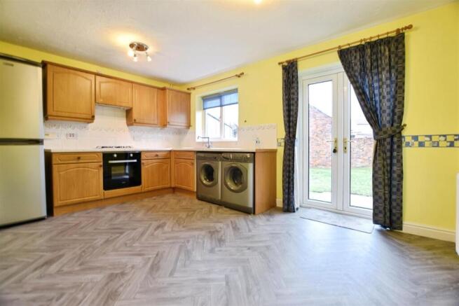 Fitted Dining Kitchen