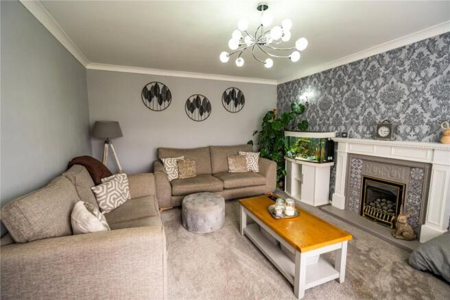 Living Room (2)