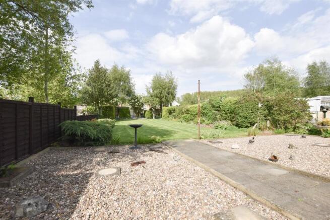 REAR ENCLOSED GARDEN