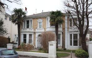 Flat 2, 49 Denmark House, Denmark Villas, Hove BN3 3TD
