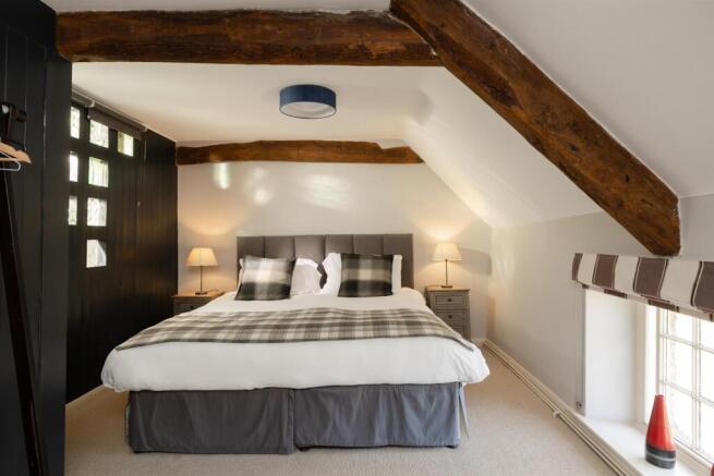 3 bed House for sale Image 9