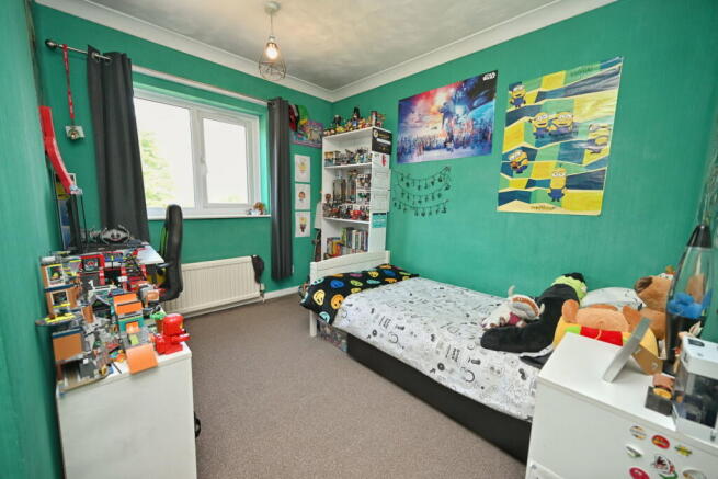 4 bed Detached for sale Image 10