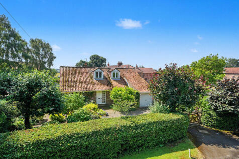 Manor Farm Cottage, Lower Dunsforth, York, North Yorkshire YO26 9RZ