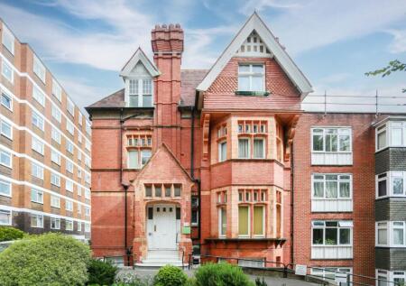 Flat 5, 72 The Drive, Hove, BN3 3PE