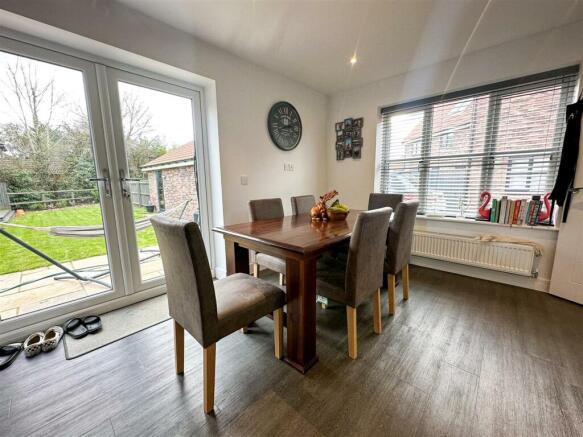 DINING AREA VIEW