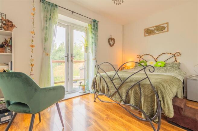 2 bed Bungalow for sale Image 11