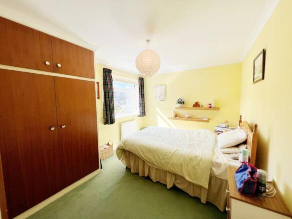 Bedroom 2 pic 1.jpg