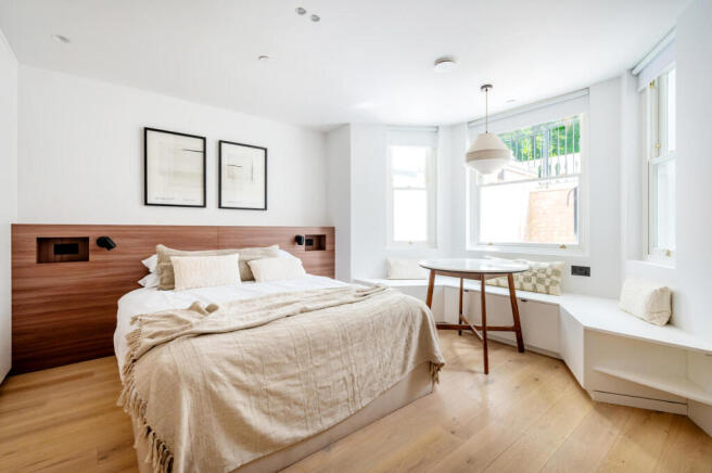 65 ELsham Basement Flat (5).jpg