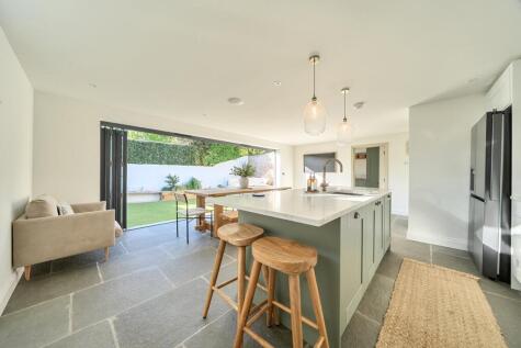 Milton Lane, Wookey Hole, Wells, BA5