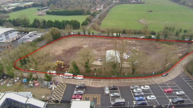 Bath Road Taplow 2.jpg