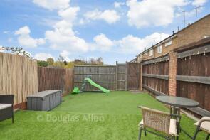 4, Chequers Walk, Waltham Abbey EN9 3EW