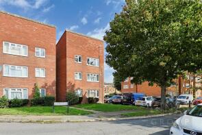 62, Rowan Drive, Turnford EN10 6HJ