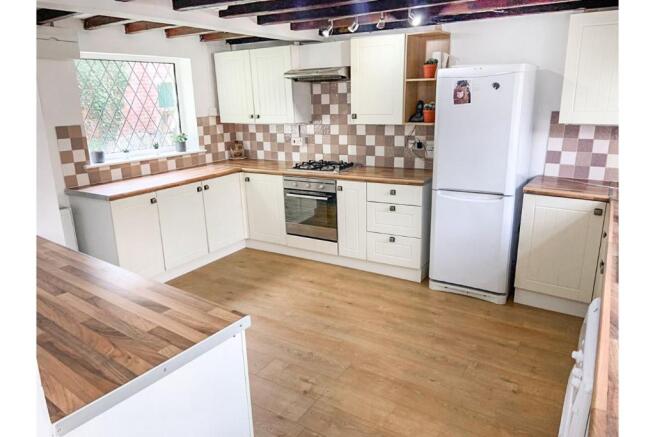 Kitchen/Breakfast