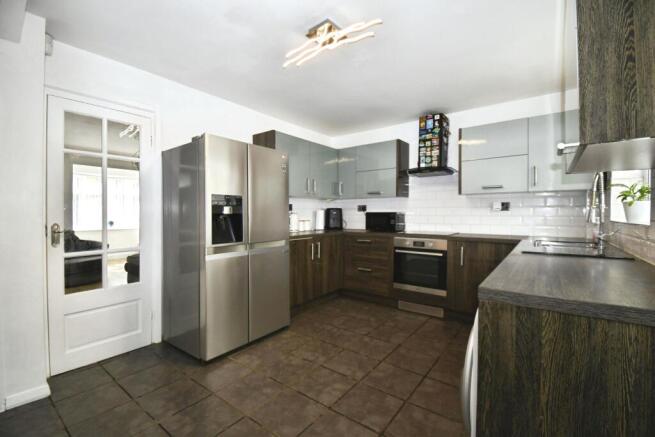 Fitted Kitchen