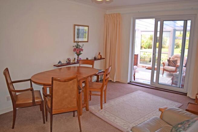 Dining Room/Bedroom 3