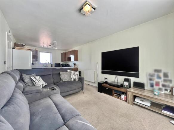 OPEN PLAN KITCHEN LIVING ROOM
