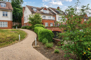 18, The Forresters, Harpenden AL5 2FB