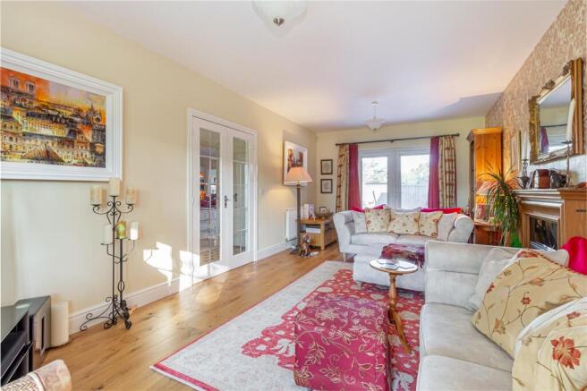 Living-room-4.jpg