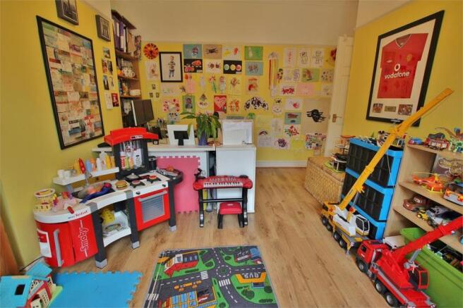 Photo 5