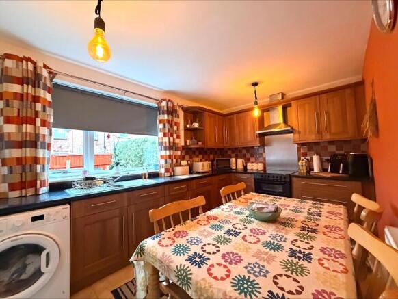 processed-6085700...