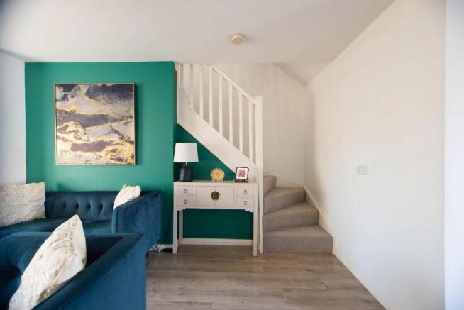 3 bed Semi-Detached for sale Image 4