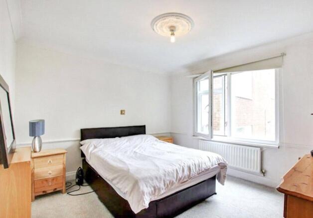 82 Gibbs Court Bedroom T202512211520.jpg