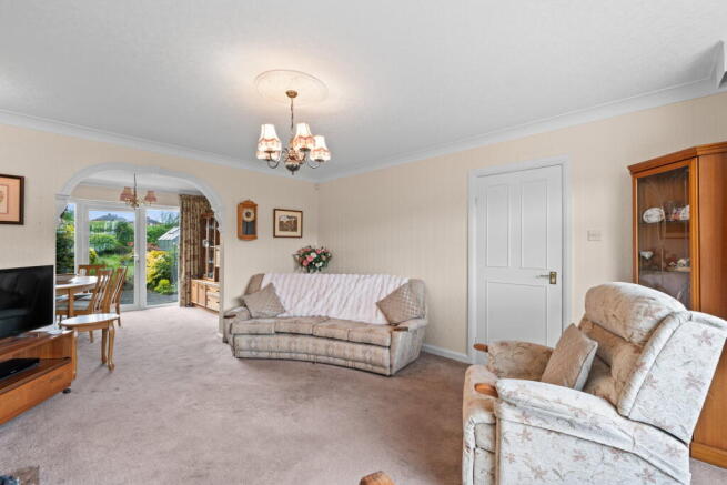 3 bed Semi-Detached for sale Image 5