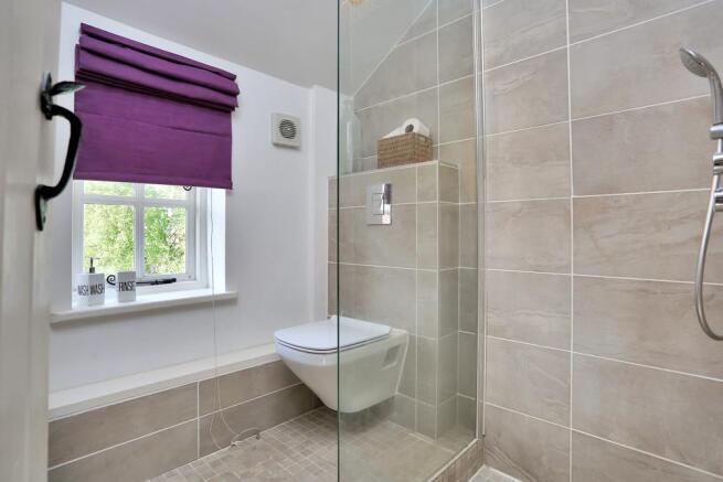 ENSUITE WET ROOM