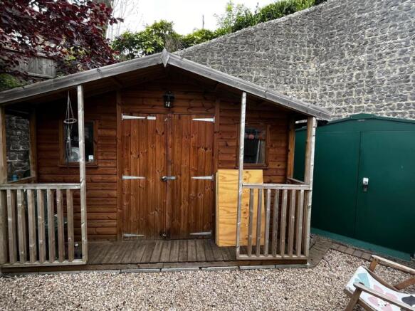 Shed.jpg