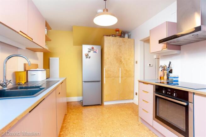 kitchen1.jpg