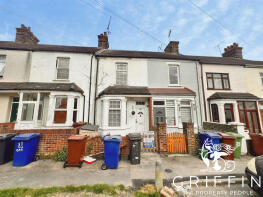 33, Oak Road, Grays RM17 6JX