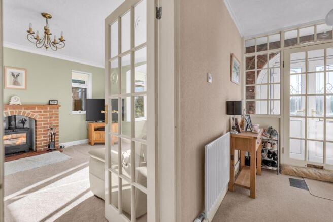 Louth Road, Holton-Le-Clay photo 4