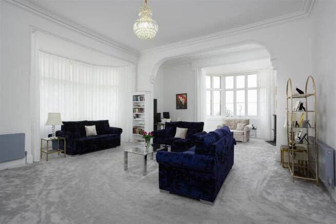 2 bed Apartment for sale Image 9