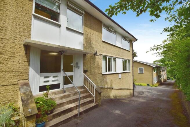 2 bed Apartment for sale Image 12