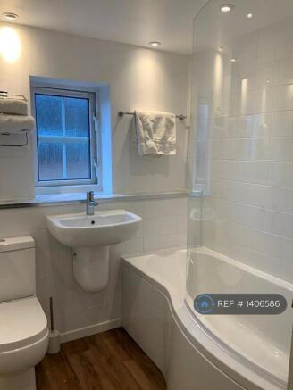 Modern Matching Bathroom