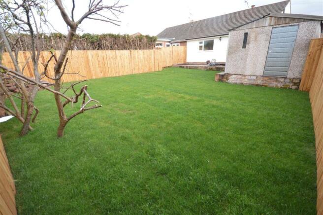 garden 2.jpg