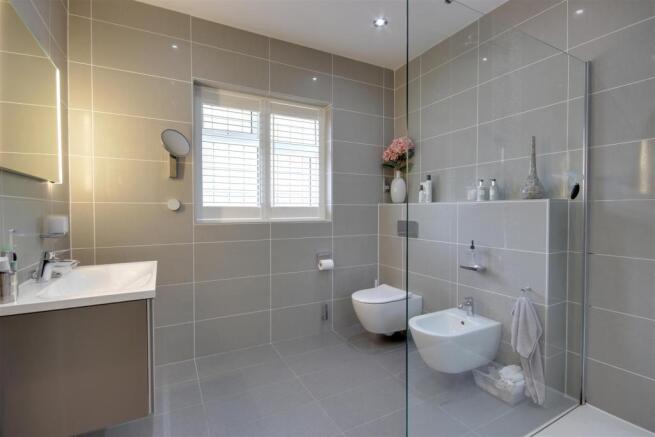 En-Suite shower Room