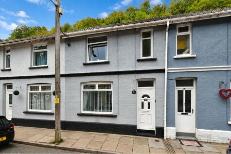 Woodland Terrace, Abertillery, NP13