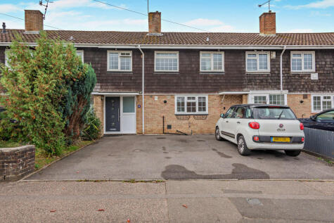 Kilnmead, Crawley, RH10