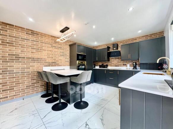 Arran Crescent, Beith kitchen pic