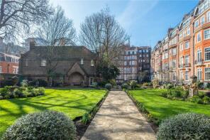 Flat 2, 4 Warburton House, Dunraven Street, London W1K 7FQ