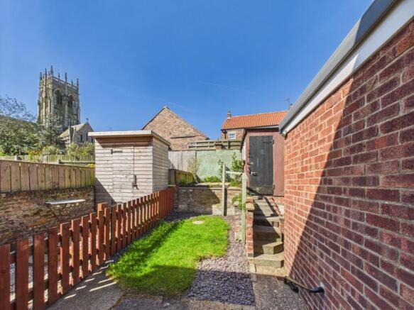 2 bed Terraced for sale Image 4