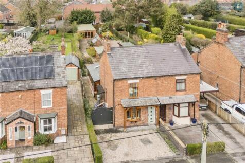 Moorfields, Willaston, Nantwich, Cheshire, CW5