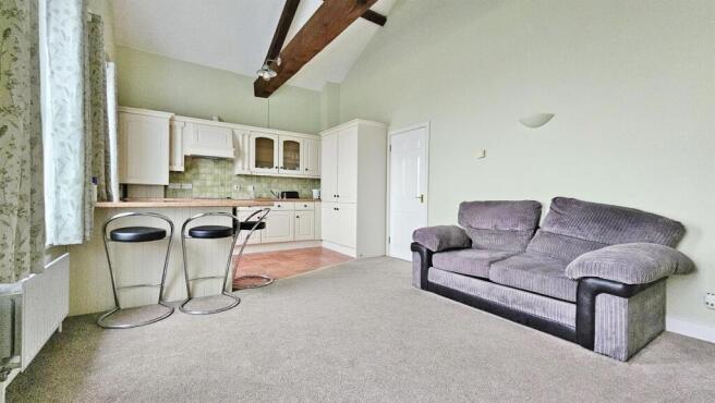 Lounge/Kitchen