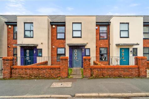 Roebuck Lane, Sale