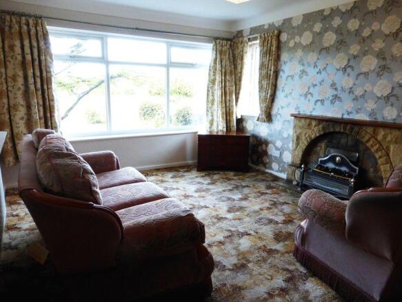 Lounge 1