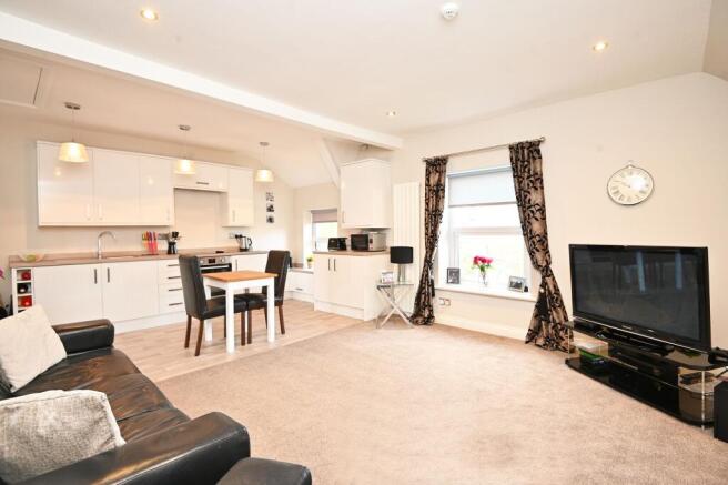 1 bed Flat to rent Image 10