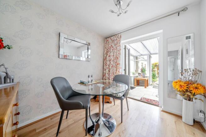 2 bed Semi-Detached Bungalow for sale Image 7