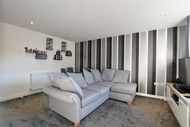 Lounge/Kitchen