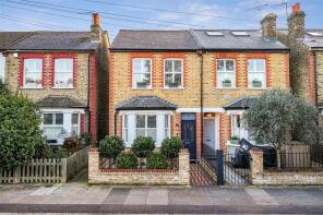 75, Holly Bush Lane, Hampton TW12 2QY